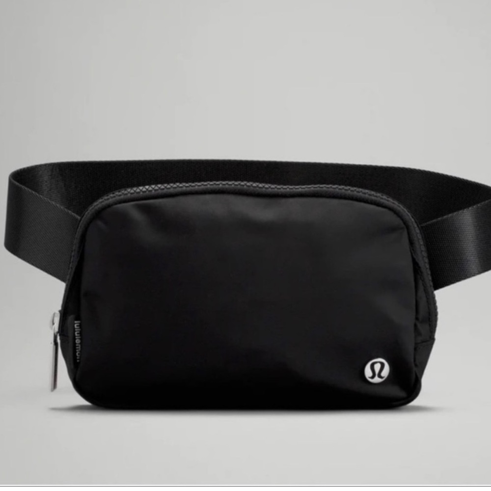 Lululemon black belt bag brand new with tags